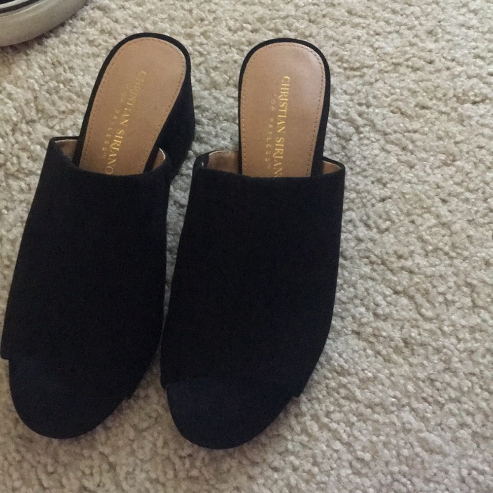 Cute black shoes